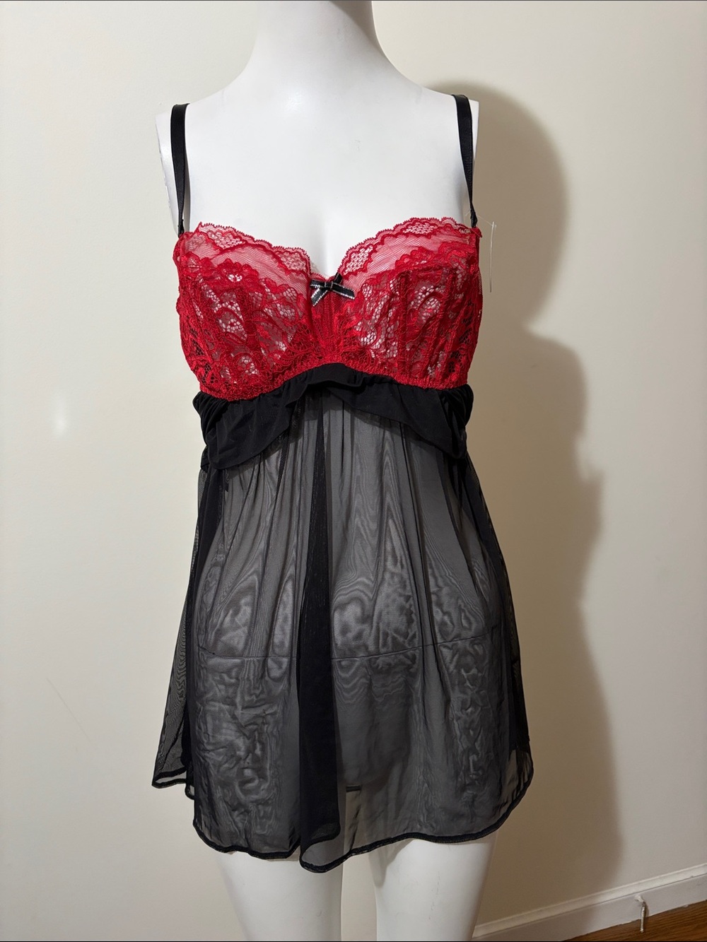 Adore Me Negligee Red Lace Bust Black Sheer Body Tie Back Size 38D